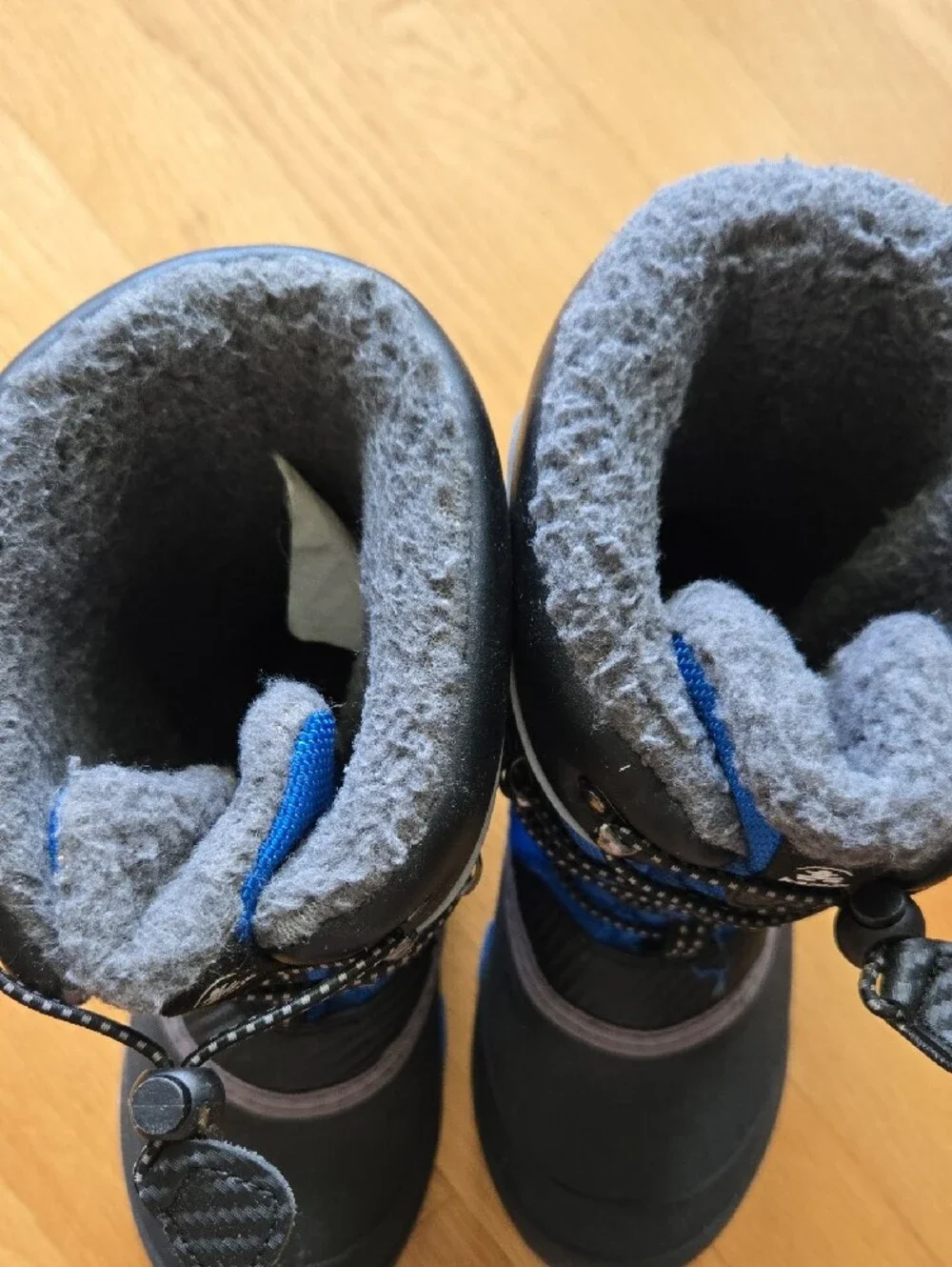 Kamik Luke 3 Kids Blue and Black Insulated Snow Boots Size 5 Big Boys